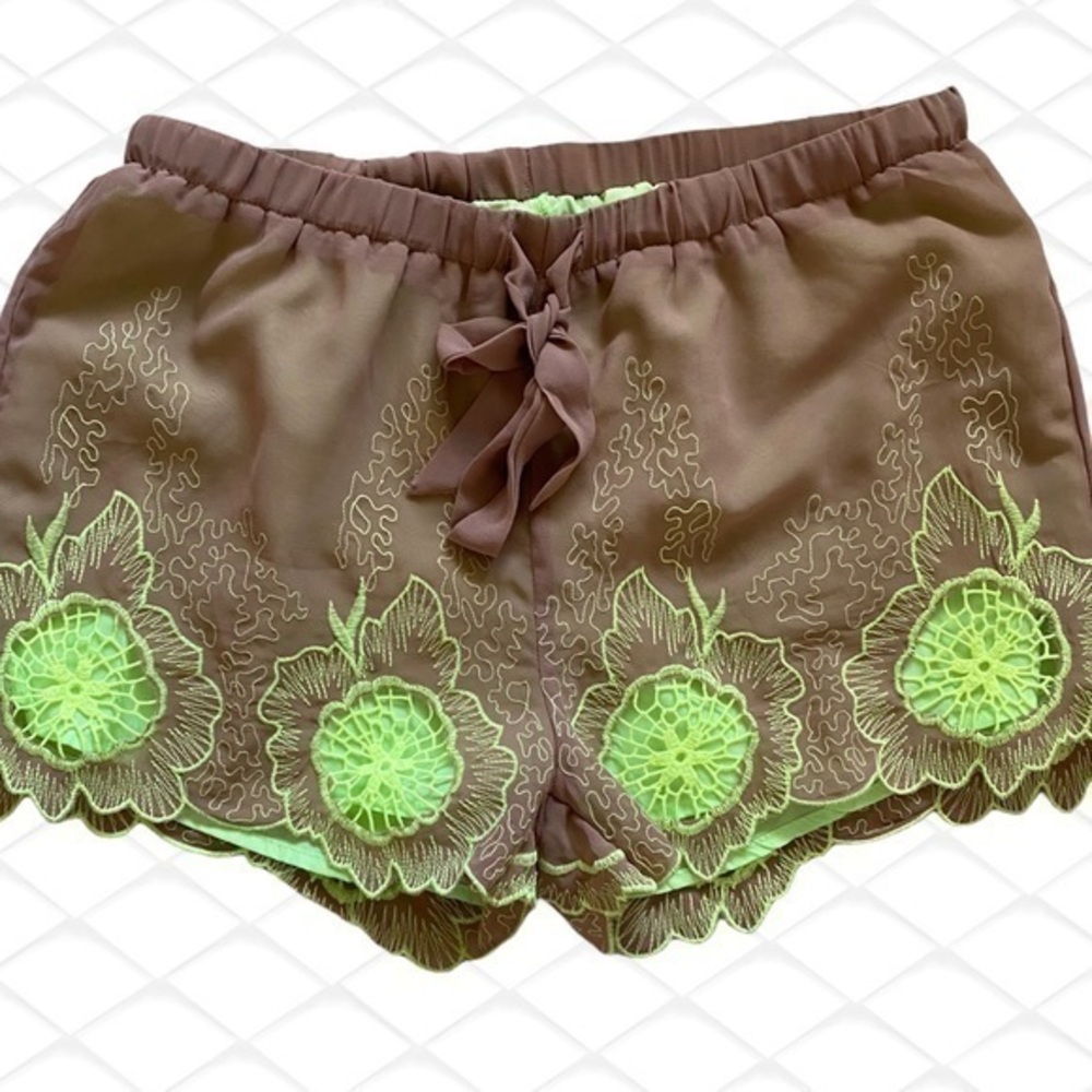 Umgee Shorts